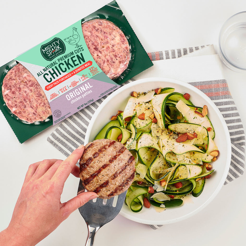 SLICED ZUCCHINI, ALMOND AND CHICKEN PATTY SALAD